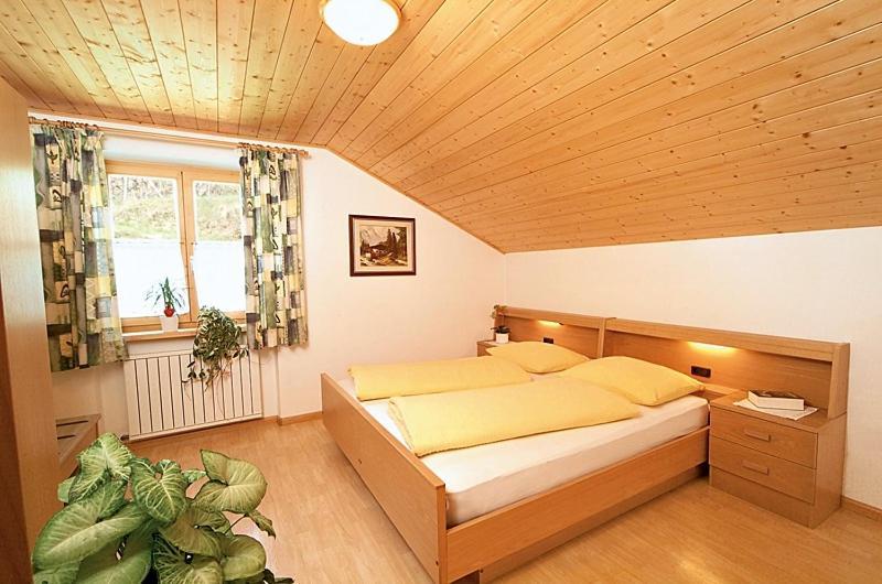 Finkenhof: Ferienwohungen - Urlaub Auf Dem Bauernhof Lejlighed Termeno Eksteriør billede